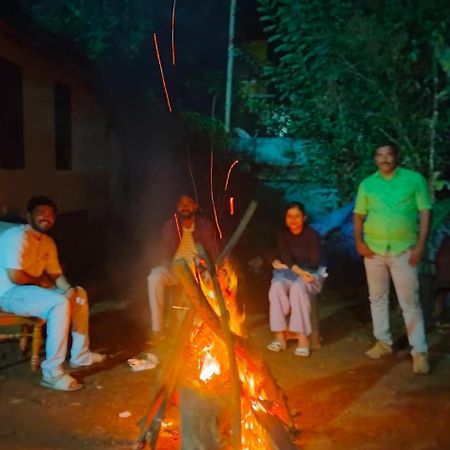 Riya Home Stay Munnar Anaviratty Esterno foto