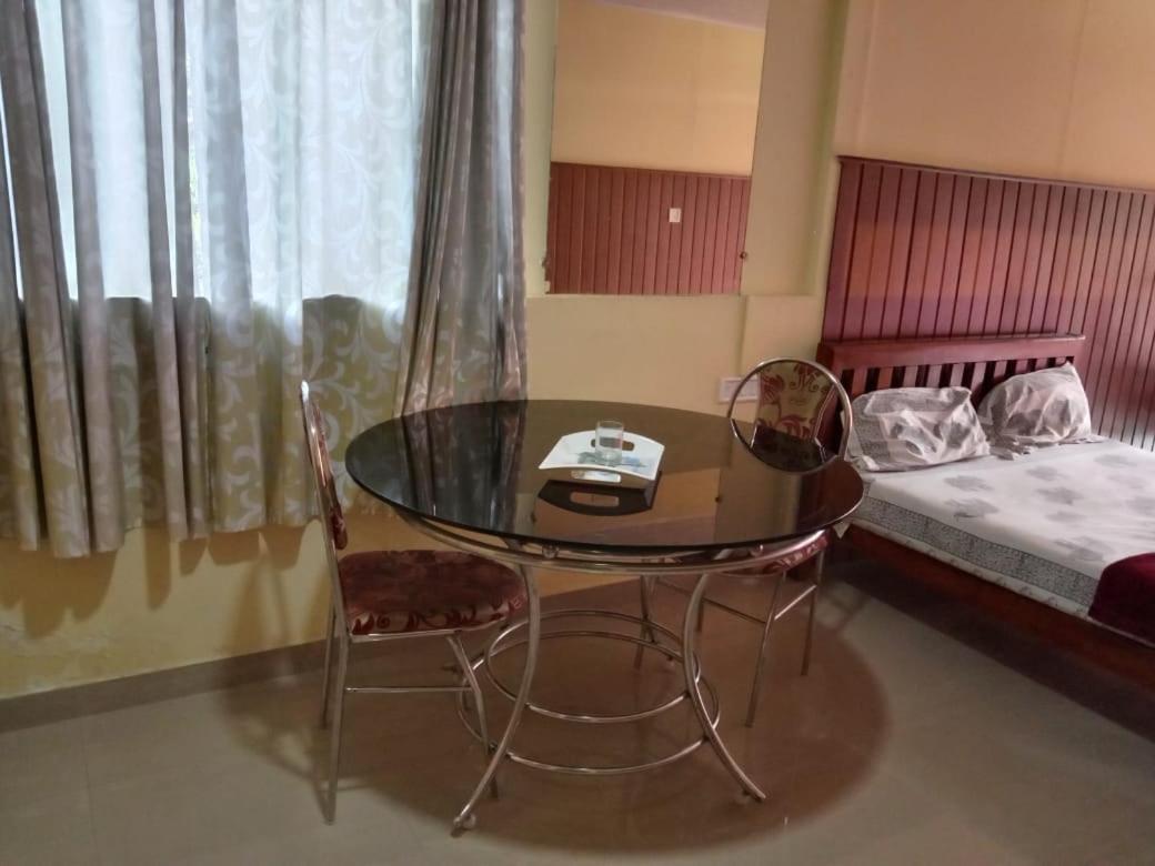 Riya Home Stay Munnar Anaviratty Esterno foto