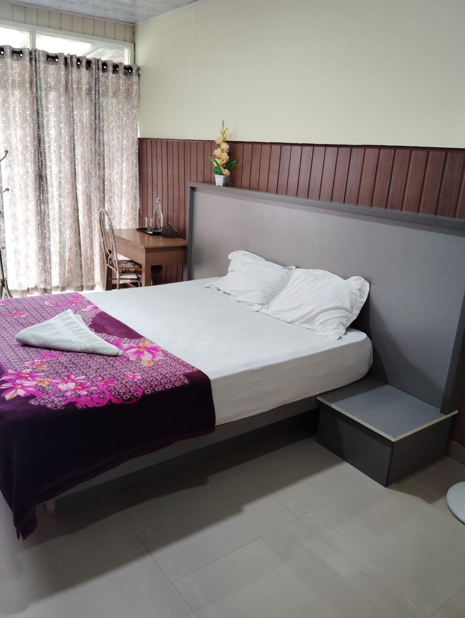 Riya Home Stay Munnar Anaviratty Esterno foto