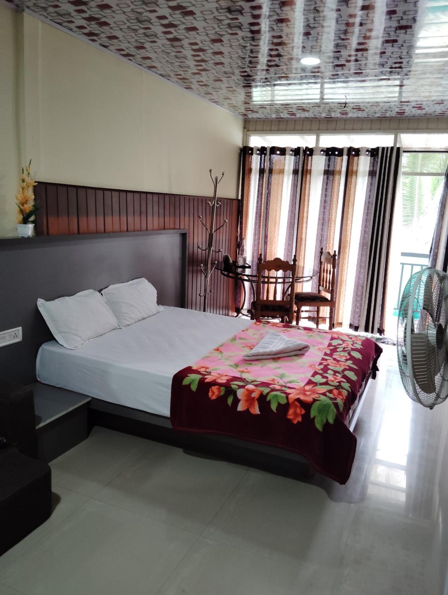 Riya Home Stay Munnar Anaviratty Esterno foto